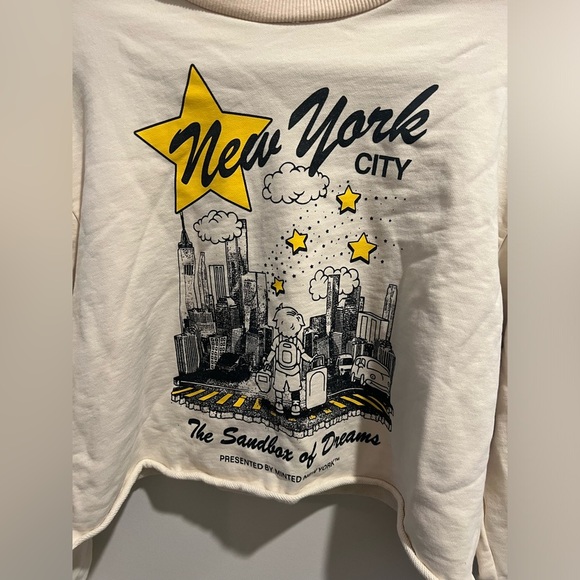 Minted New York Sandbox of Dreams, Crop - Picture 2 of 5